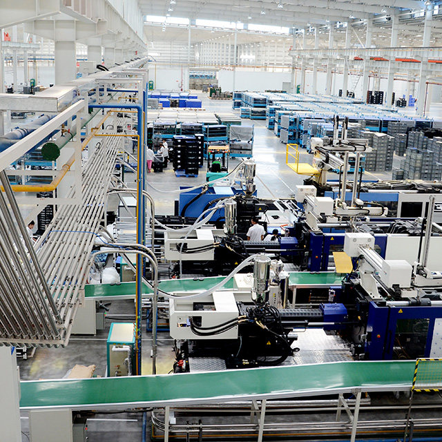 擠出機中央供料系統 擠出機中央供料系統